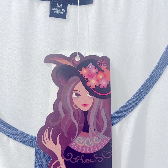 Super Cute, New with Tags, Top purchased at Nordstrom. Semi Sheer - Picture 6 of 8